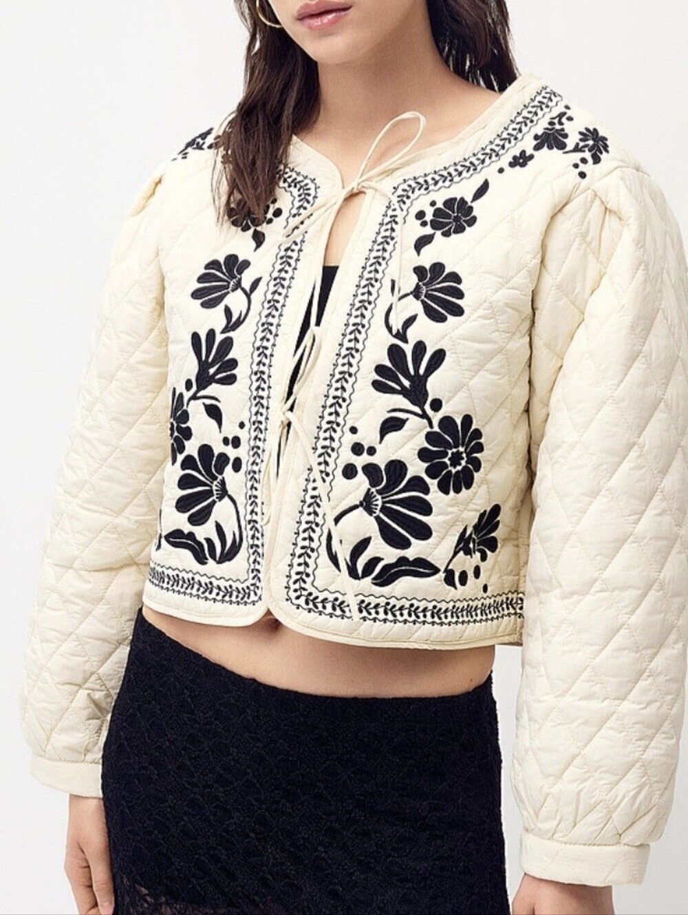 NWT Embroidered Flowers Quilted Jacket - S